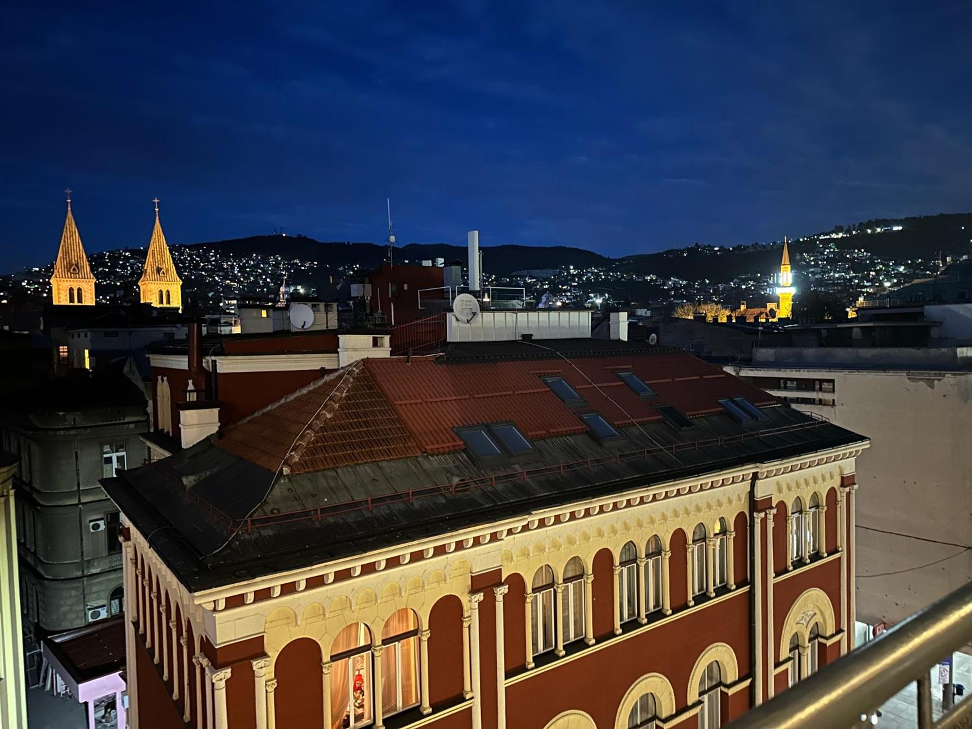 Sarajevo Skyline Apartment Bagian luar foto